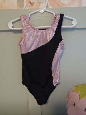 Girl's Size 4 Or 4t Black Shimmery Light Pink Leotard Dance Gymnastics Ballet